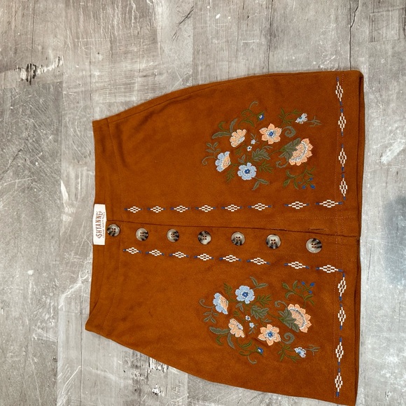 Anthropologie Dresses & Skirts - Anthropologie Rust Floral Button-Front Skirt